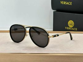 Picture of Versace Sunglasses _SKUfw55560382fw